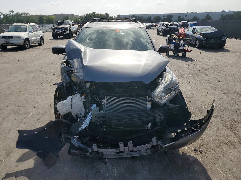 Photo 5 from auction – 2019 NISSAN KICKS with VIN 3N1CP5CU8KL515423