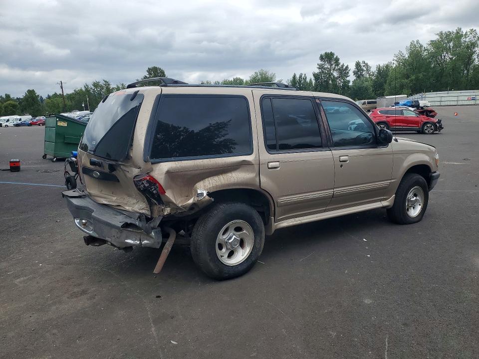 Photo 3 from auction – 1998 FORD EXPLORER with VIN 1FMZU32X5WZB97562