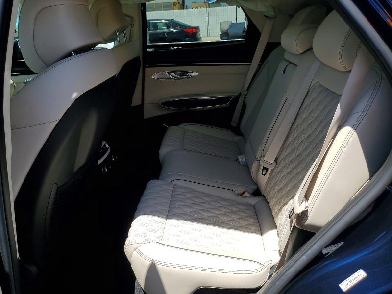 Photo 11 from auction – 2022 GENESIS GV70 with VIN KMUMCDTC8NU062412