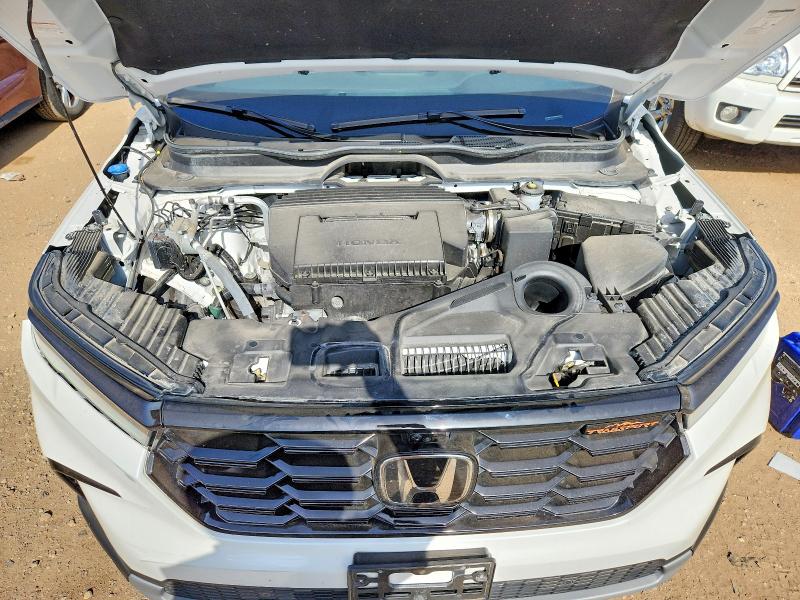 Photo 11 from auction – 2025 HONDA PILOT with VIN 5FNYG1H69SB120297