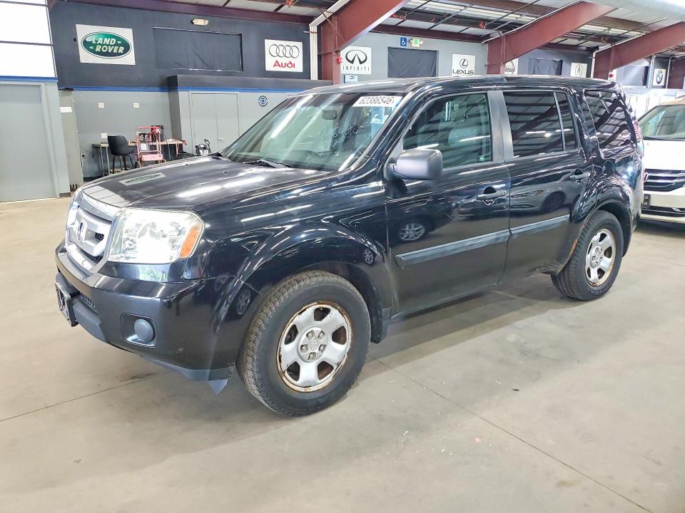 HONDA PILOT 2011 with VIN 5FNYF4H25BB014446 - Photo from auction