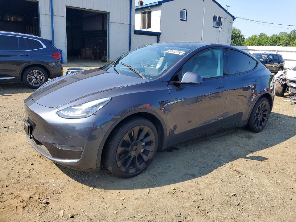 TESLA MODEL Y 2021 with VIN 5YJYGDEE1MF079597 - Photo from auction