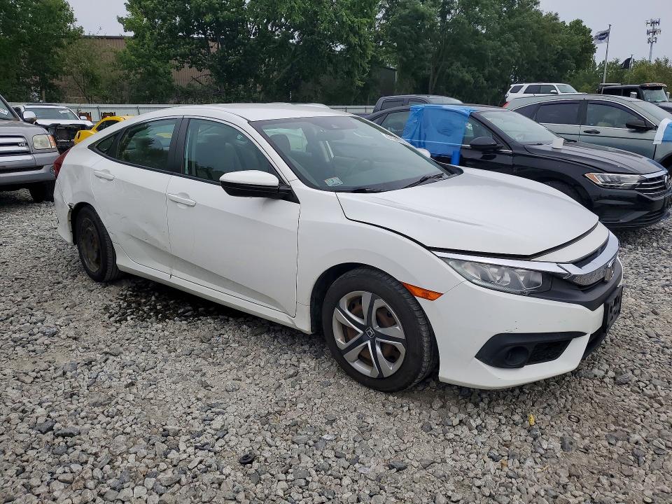 Photo 4 from auction – 2017 HONDA CIVIC with VIN 2HGFC2F60HH527084