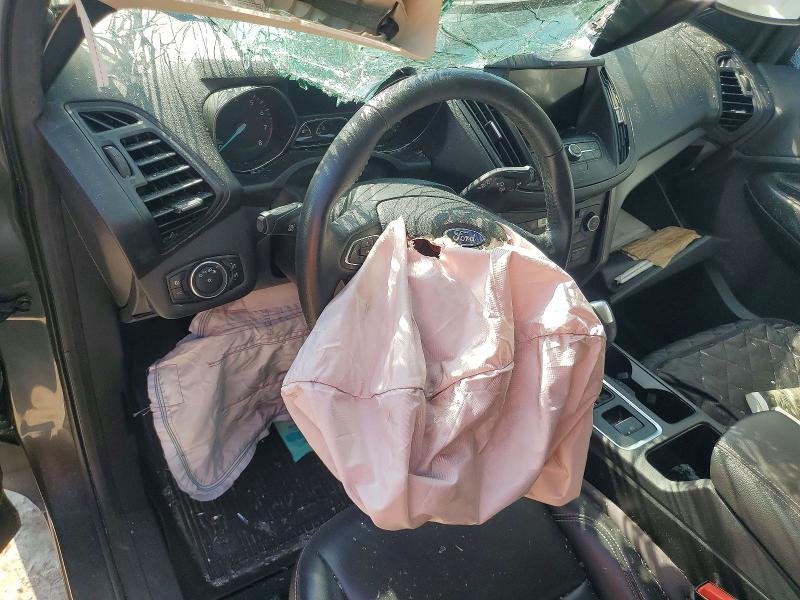 Photo 8 from auction – 2019 FORD ESCAPE with VIN 1FMCU0HDXKUB93791