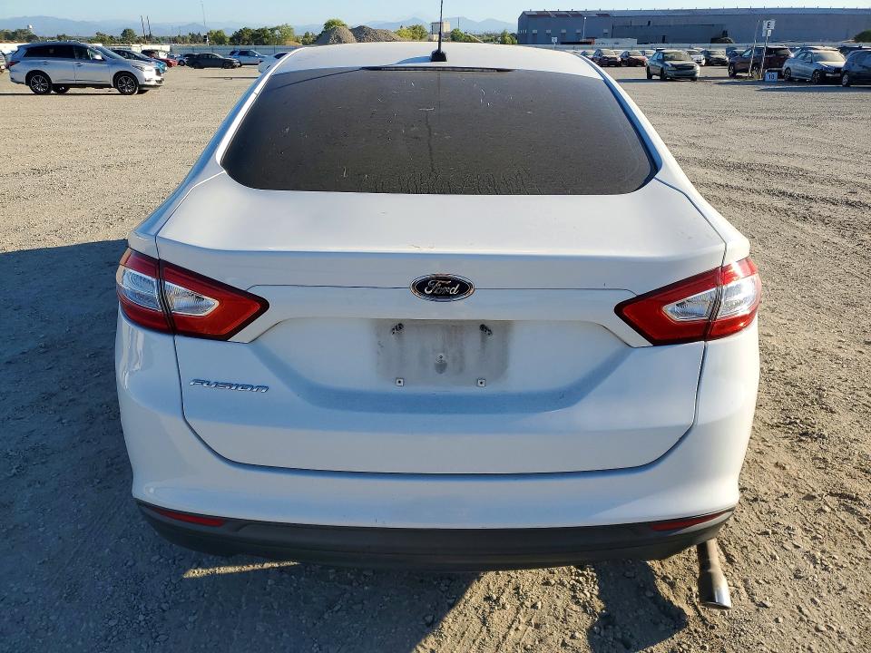 Photo 6 from auction – 2014 FORD FUSION with VIN 3FA6P0G79ER393485
