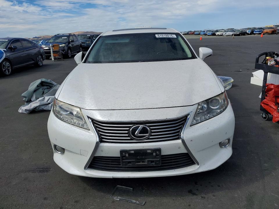 Photo 5 from auction – 2015 LEXUS ES with VIN JTHBK1GG0F2206054