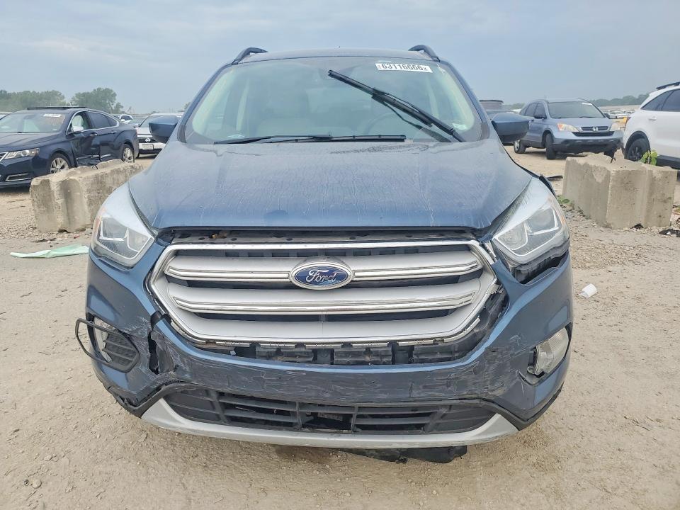 Photo 5 from auction – 2018 FORD ESCAPE with VIN 1FMCU0HD0JUA55241