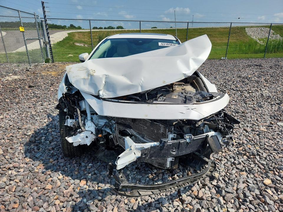 Photo 5 from auction – 2021 MAZDA CX-30 with VIN 3MVDMBCL5MM316082