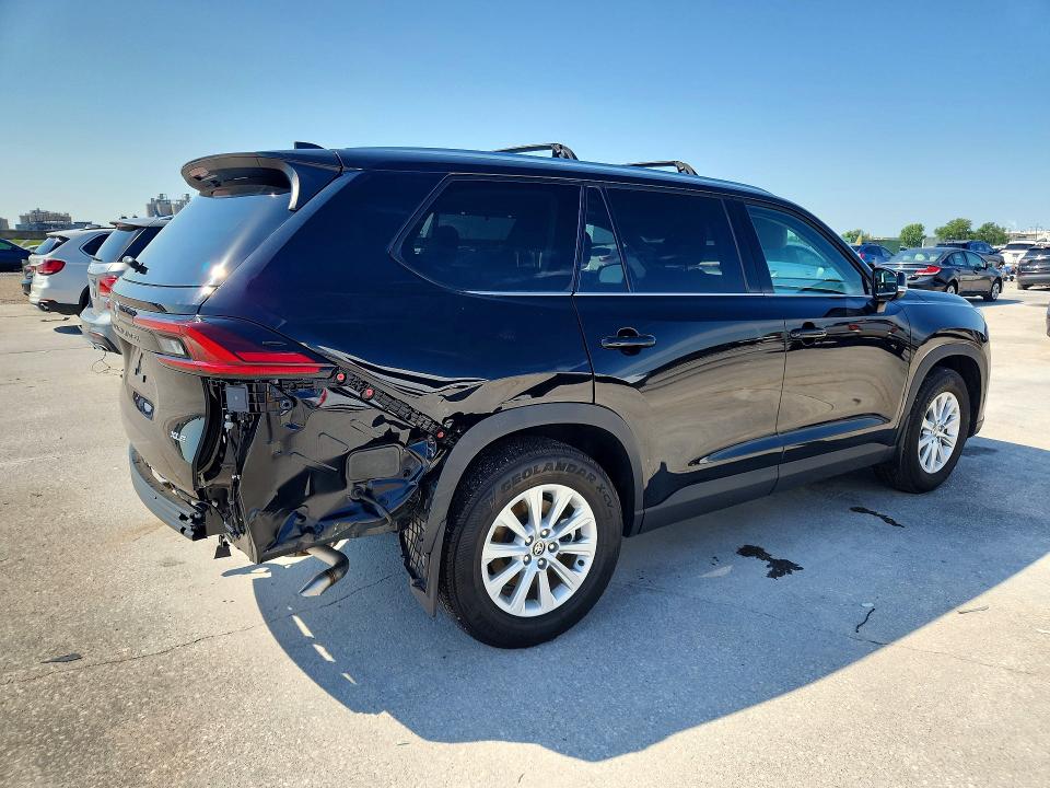 Photo 3 from auction – 2025 TOYOTA GRAND HIGHLANDER with VIN 5TDAAAA57SS035023
