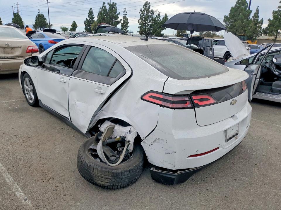 Photo 2 from auction – 2013 CHEVROLET VOLT with VIN 1G1RH6E48DU144546