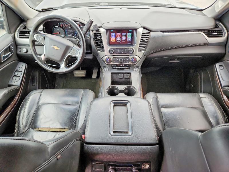 Photo 8 from auction – 2017 CHEVROLET SUBURBAN with VIN 1GNSCHKC2HR206540