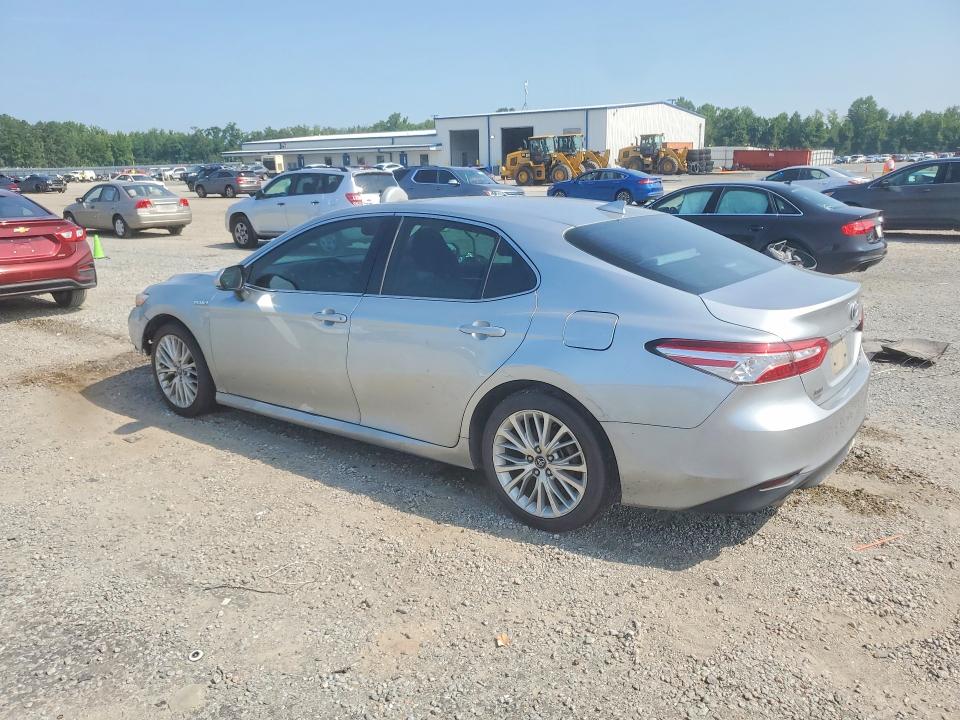 Photo 2 from auction – 2020 TOYOTA CAMRY with VIN 4T1F31AK2LU519955