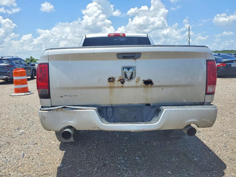 Фото 6 с аукциона – 2013 RAM 1500 с VIN 3C6JR6AT6DG509136