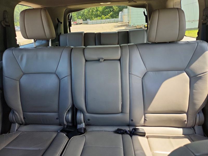 Photo 10 from auction – 2015 HONDA PILOT with VIN 5FNYF4H79FB004486