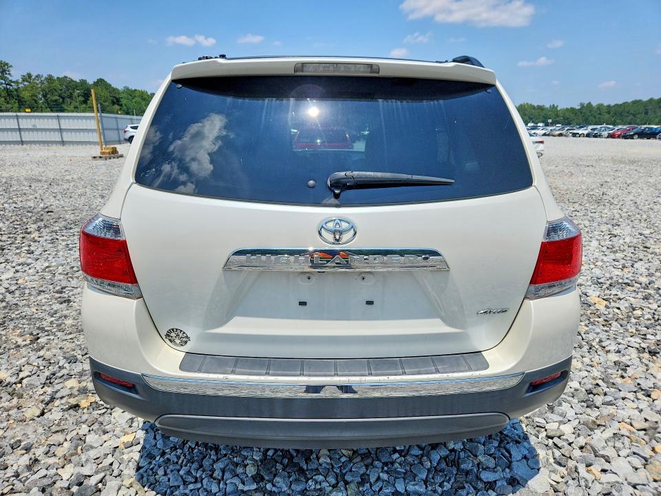 Photo 6 from auction – 2012 TOYOTA HIGHLANDER with VIN 5TDDK3EH0CS169934