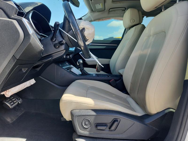 Photo 7 from auction – 2020 AUDI Q3 with VIN WA1BECF34L1046081