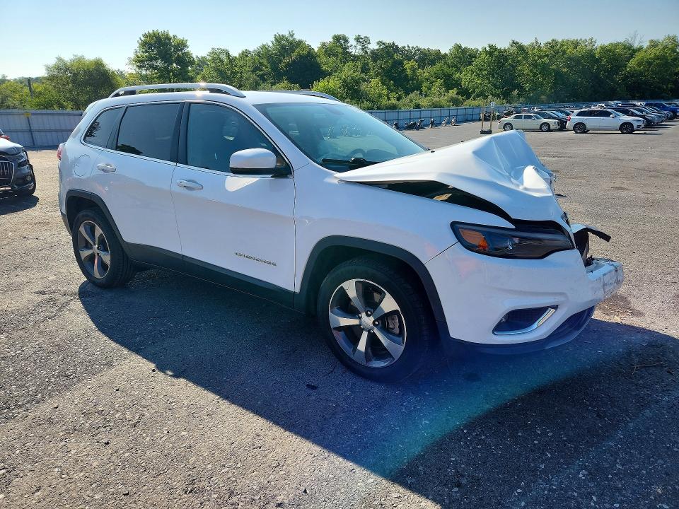 Photo 4 from auction – 2019 JEEP CHEROKEE with VIN 1C4PJLDB9KD184052