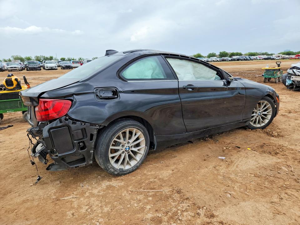 Photo 3 from auction – 2016 BMW 228 with VIN WBA1F9C55GV742189