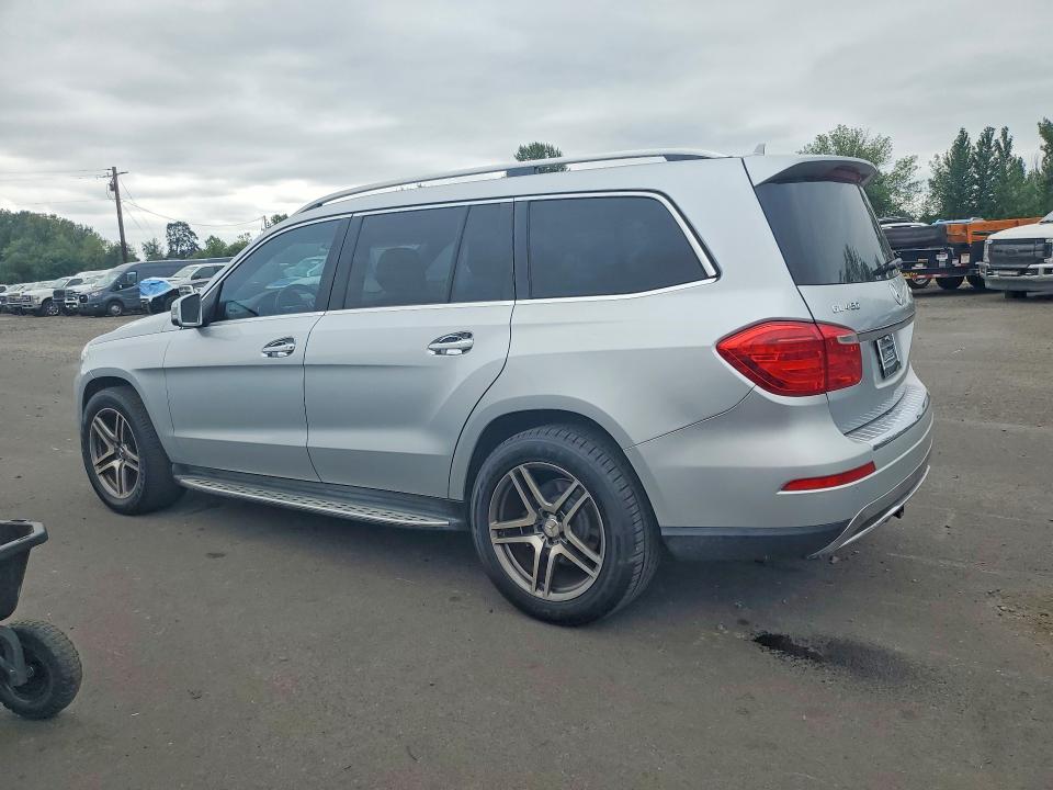 Photo 2 from auction – 2013 MERCEDES-BENZ GL with VIN 4JGDF7CE6DA251438