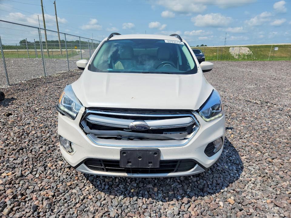Photo 5 from auction – 2017 FORD ESCAPE with VIN 1FMCU0GD7HUD65012