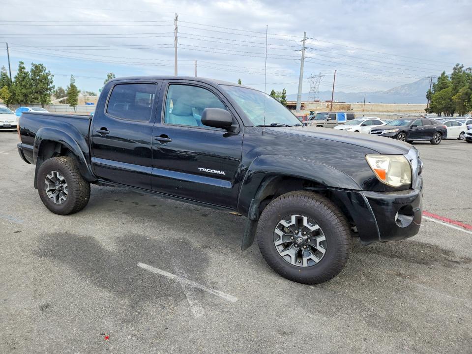 Photo 4 from auction – 2011 TOYOTA TACOMA with VIN 3TMLU4EN3BM060478