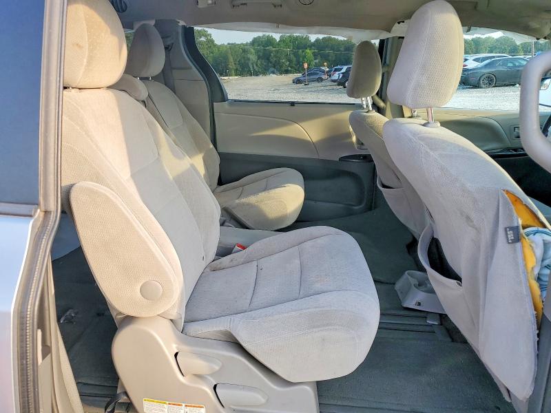 Photo 11 from auction – 2016 TOYOTA SIENNA with VIN 5TDKK3DC7GS739981