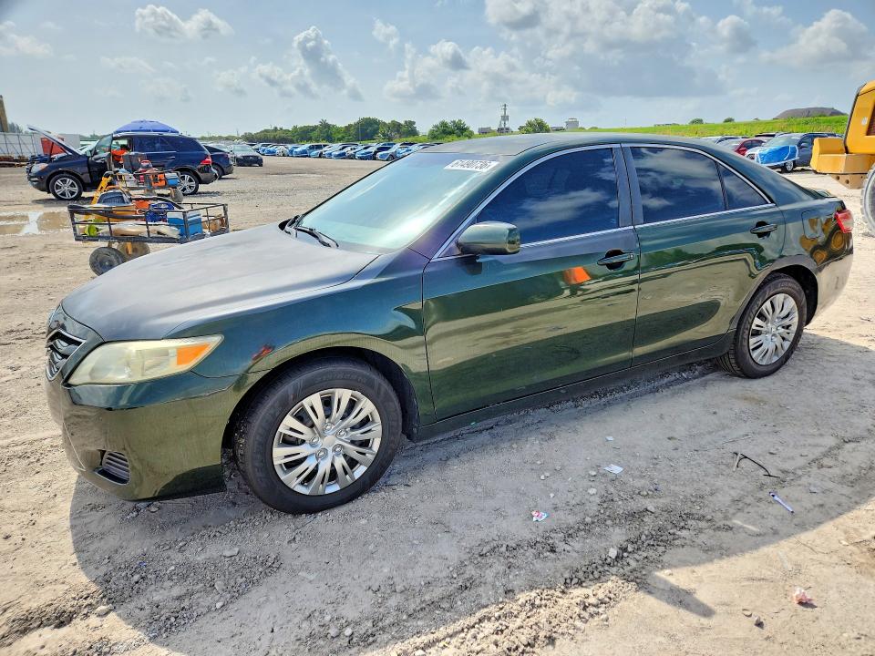 TOYOTA CAMRY 2011 z numerem VIN 4T1BF3EK0BU732445 - Zdjęcie z aukcji