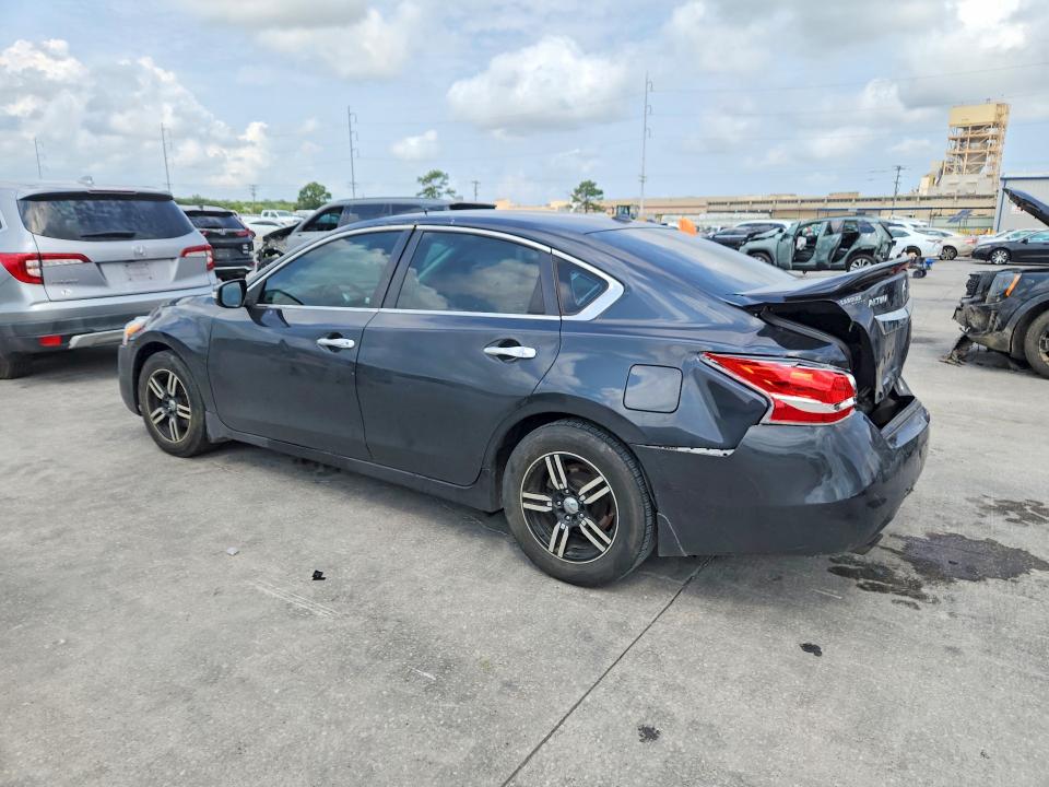 Photo 2 from auction – 2015 NISSAN ALTIMA with VIN 1N4AL3AP3FN348417