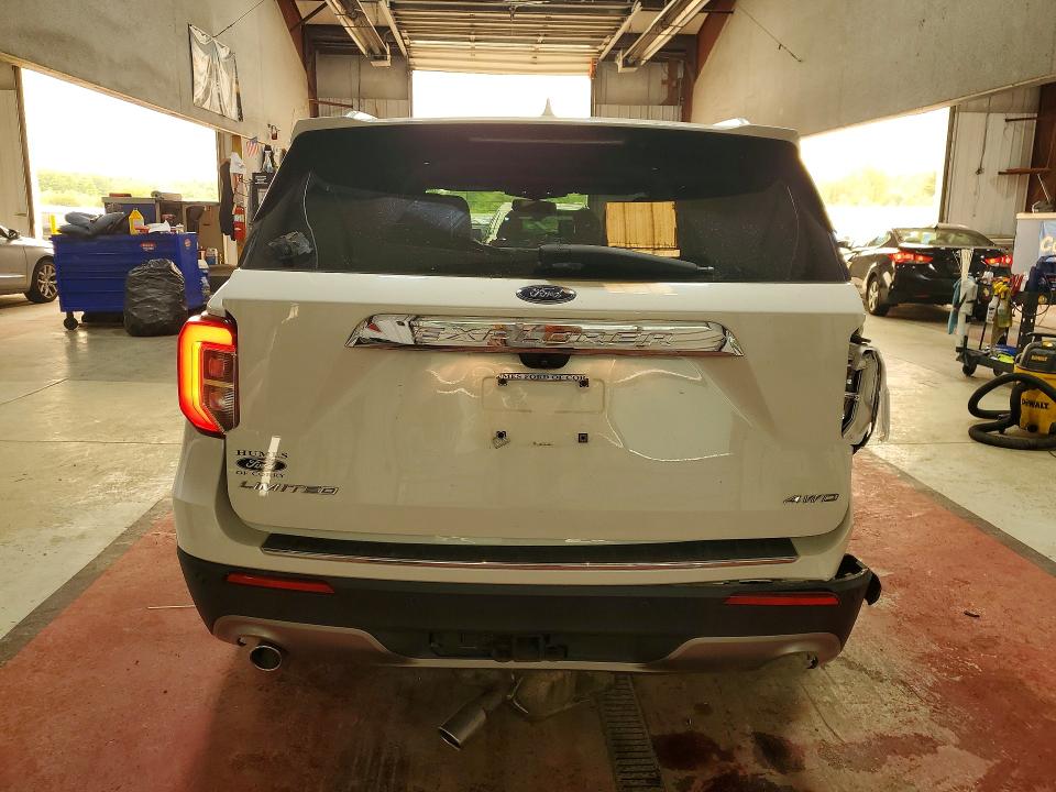 Photo 6 from auction – 2022 FORD EXPLORER with VIN 1FMSK8FH7NGA72046