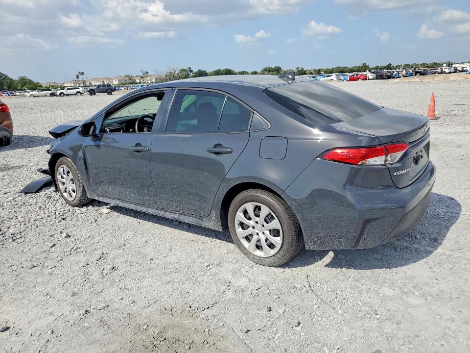 Photo 2 from auction – 2026 TOYOTA COROLLA with VIN 5YFB4MDE6TP467184