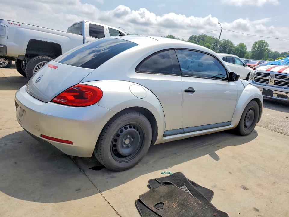 Photo 3 from auction – 2012 VOLKSWAGEN BEETLE with VIN 3VWFP7AT1CM644693