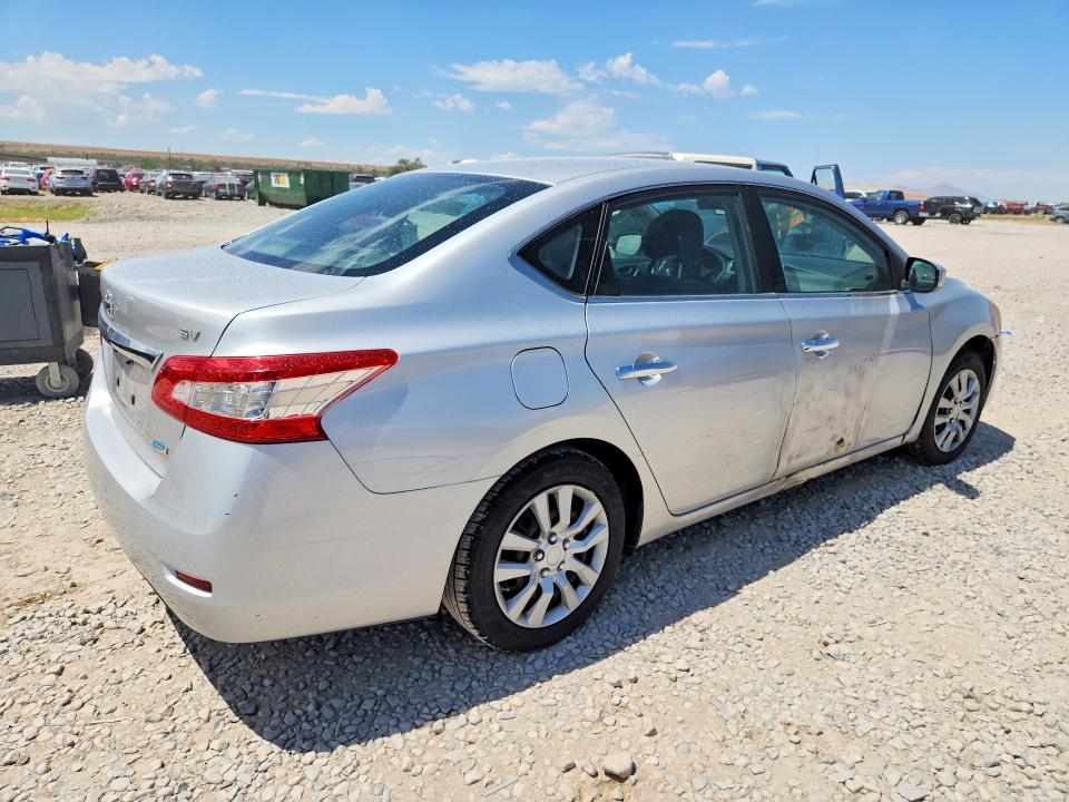 Photo 3 from auction – 2013 NISSAN SENTRA with VIN 3N1AB7AP0DL649571