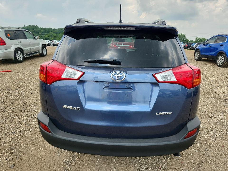 Photo 6 from auction – 2013 TOYOTA RAV4 with VIN 2T3YFREV7DW050163