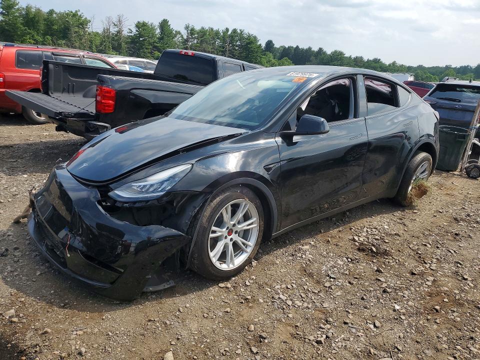 TESLA MODEL Y 2022 with VIN 7SAYGDEE3NA014980 - Photo from auction