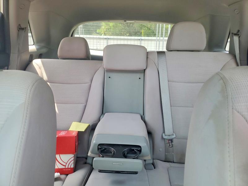 Снимка 10 от търг – 2014 KIA SORENTO с VIN 5XYKTCA69EG437176