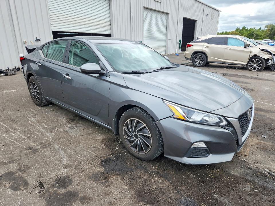 Photo 4 from auction – 2019 NISSAN ALTIMA with VIN 1N4BL4BVXKC193023