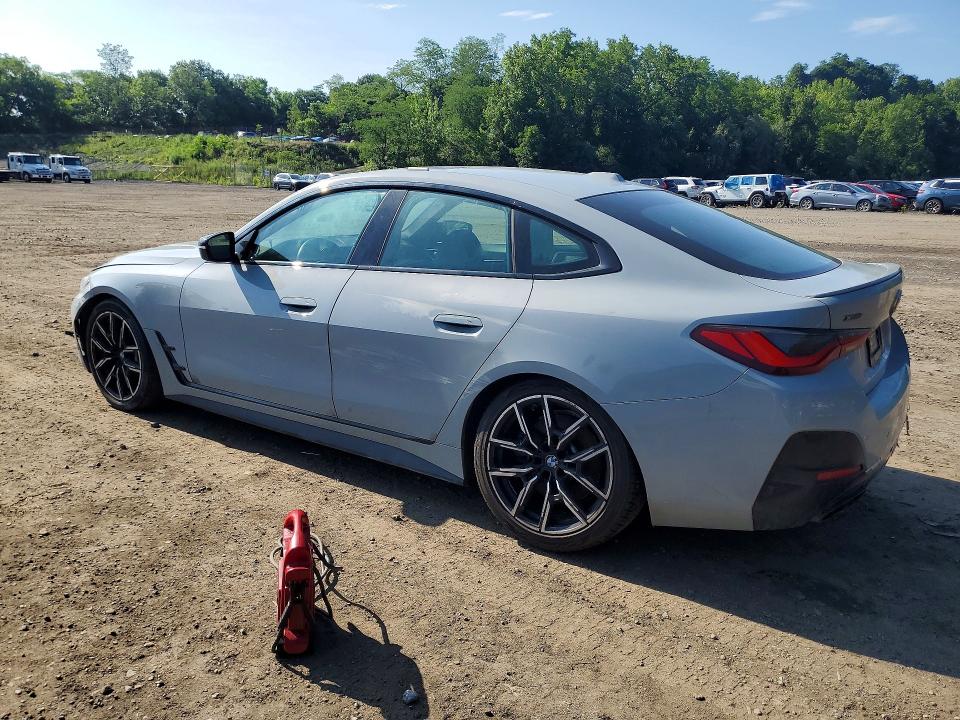 Zdjęcie 2 z aukcji – 2022 BMW M440XI z VIN WBA13AW08NFN07030