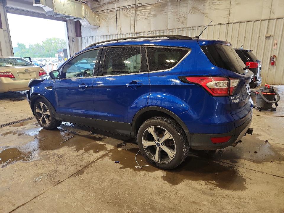 Photo 2 from auction – 2017 FORD ESCAPE with VIN 1FMCU9G92HUB78700