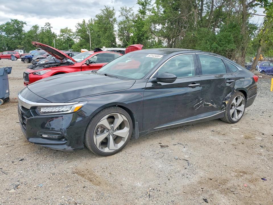 HONDA ACCORD 2018 with VIN 1HGCV2F95JA017941 - Photo from auction
