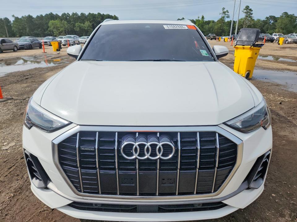 Photo 5 from auction – 2021 AUDI Q3 with VIN WA1DECF37M1016034