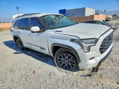 Photo 4 from auction – 2025 TOYOTA SEQUOIA with VIN 7SVAAABA2SX067292