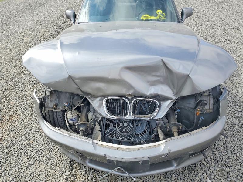 Photo 11 from auction – 2001 BMW Z3 with VIN WBACN53451LJ58485