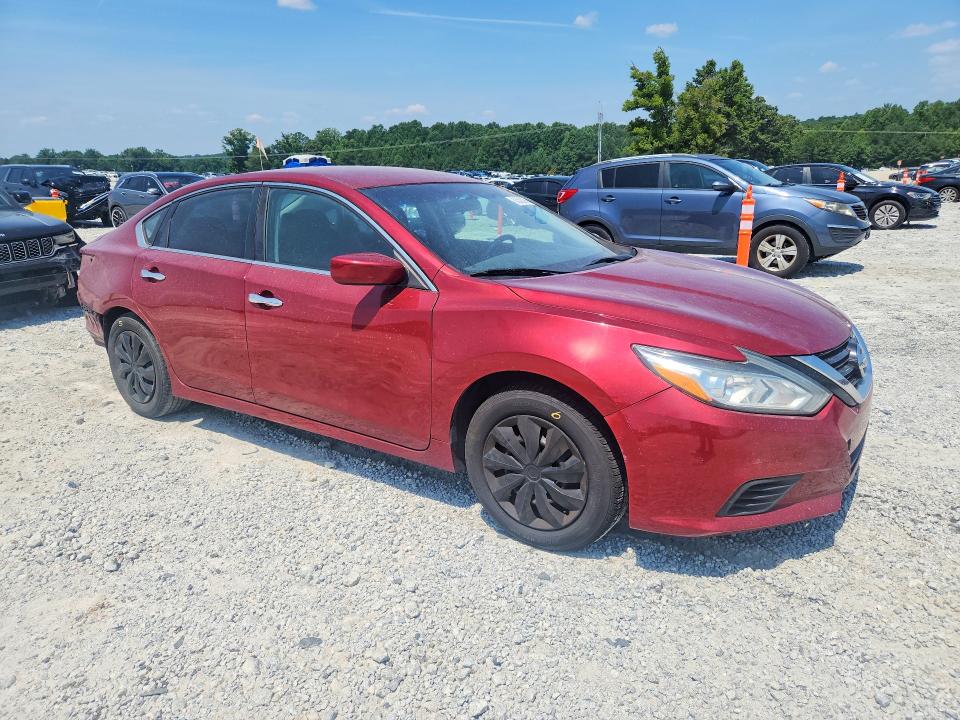 Photo 4 from auction – 2018 NISSAN ALTIMA with VIN 1N4AL3AP9JC160411