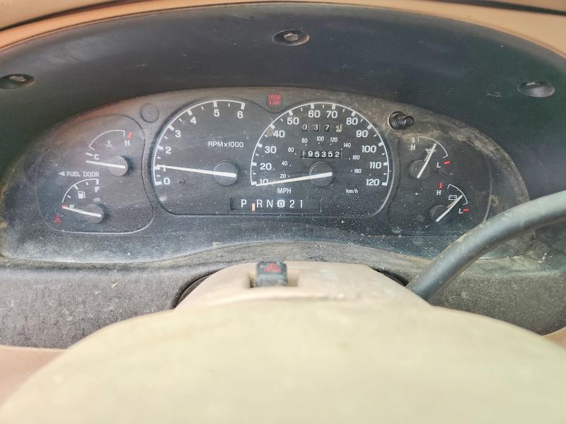 Photo 9 from auction – 2001 FORD EXPLORER with VIN 1FMDU84PX1ZA52773
