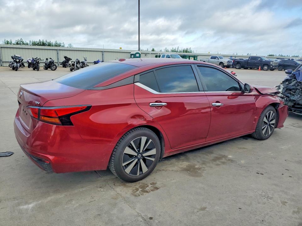 صورة رقم 3 من المزاد - 2022 NISSAN ALTIMA مع VIN 1N4BL4DVXNN317524