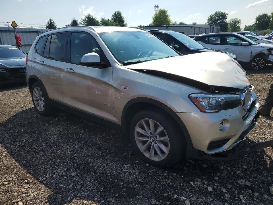 Photo 4 from auction – 2016 BMW X3 with VIN 5UXWX9C53G0D90993