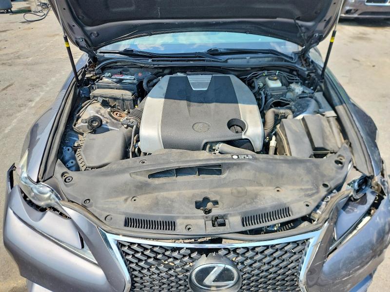Photo 11 from auction – 2016 LEXUS IS with VIN JTHCM1D25G5008223