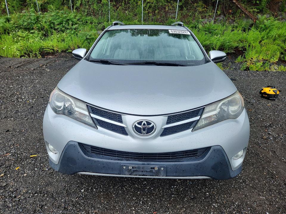 Photo 5 from auction – 2014 TOYOTA RAV4 with VIN JTMRFREV4ED071667