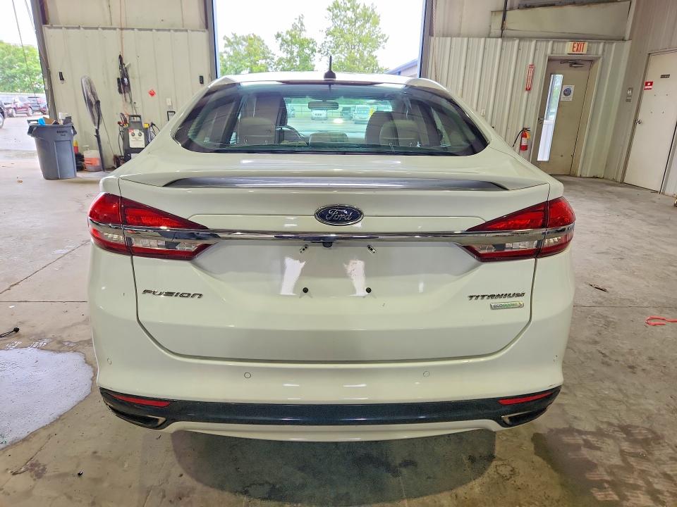 Photo 6 from auction – 2017 FORD FUSION with VIN 3FA6P0K93HR131409
