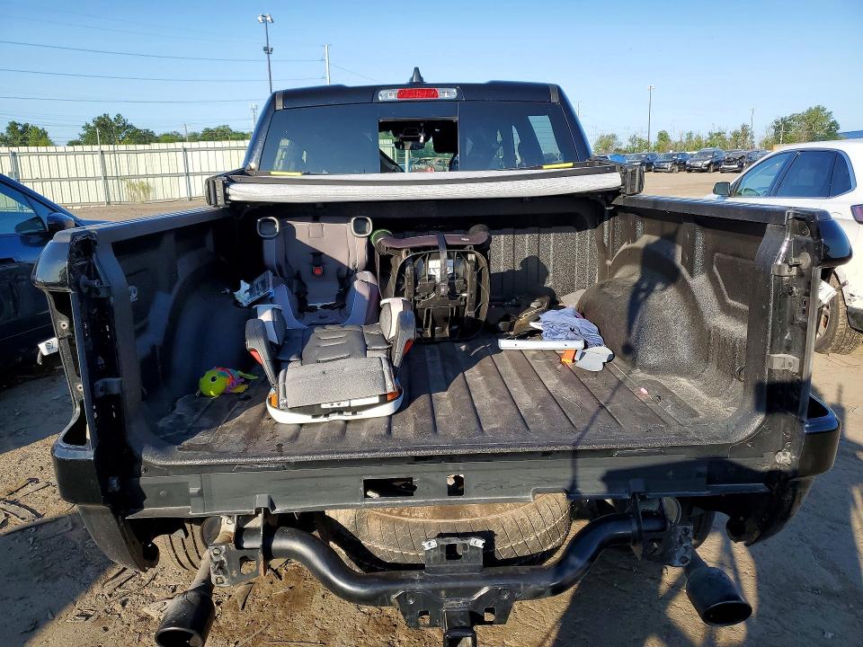 Photo 6 from auction – 2024 RAM 1500 with VIN 1C6SRFJT0RN108717